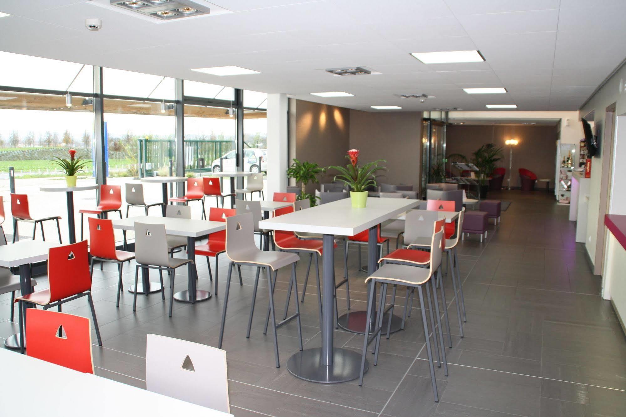 Hotel Akena Reims Bezannes Bezannes